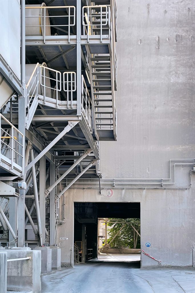 Holcim / Klinkerförderturm